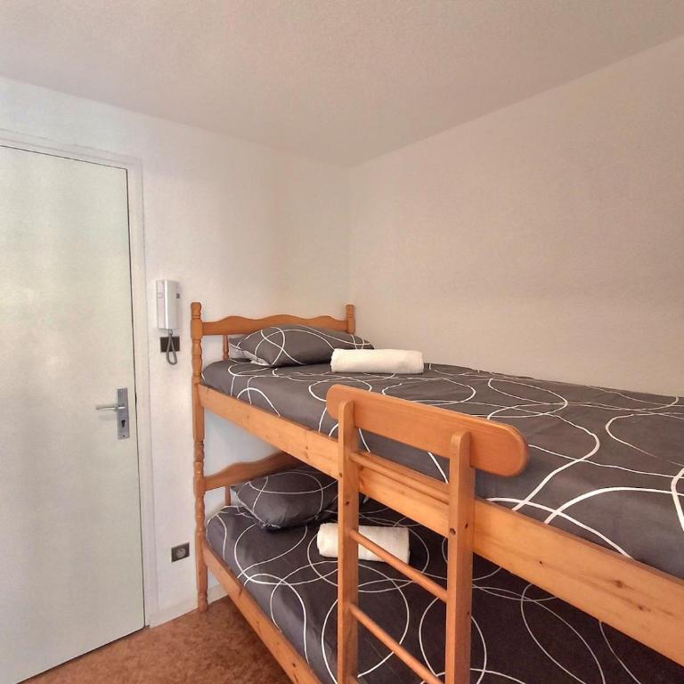 Station balnéaire, studio 100 m plage & commodités - Appartement 2 Chambres - 7