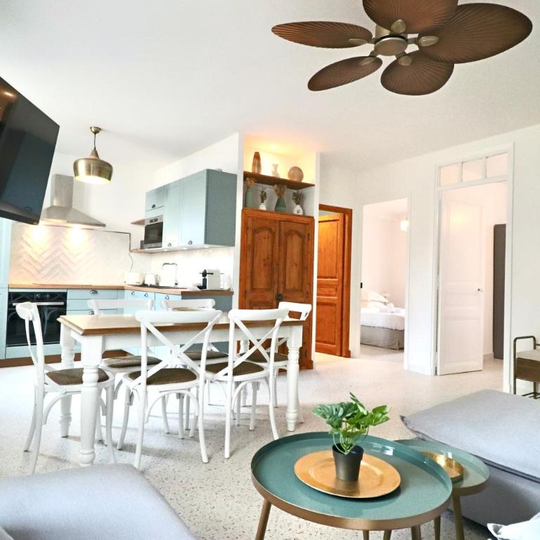 Bright Apartment Renovated in Center of Old Antibes - Superior Apartment - 1