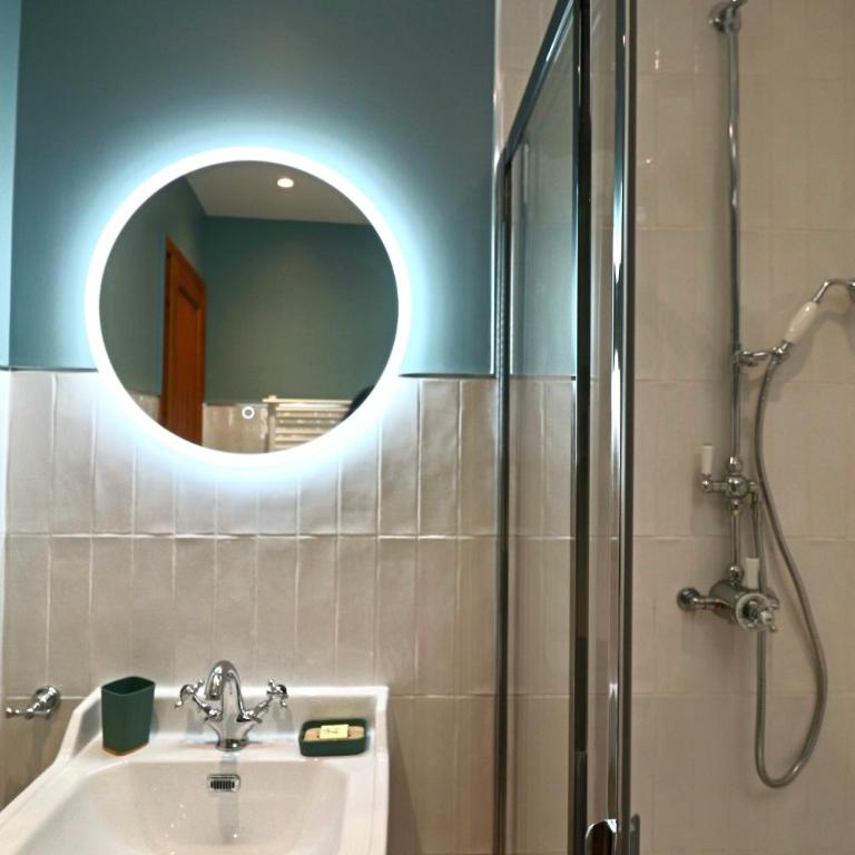 Bright Apartment Renovated in Center of Old Antibes - Superior Apartment - 16