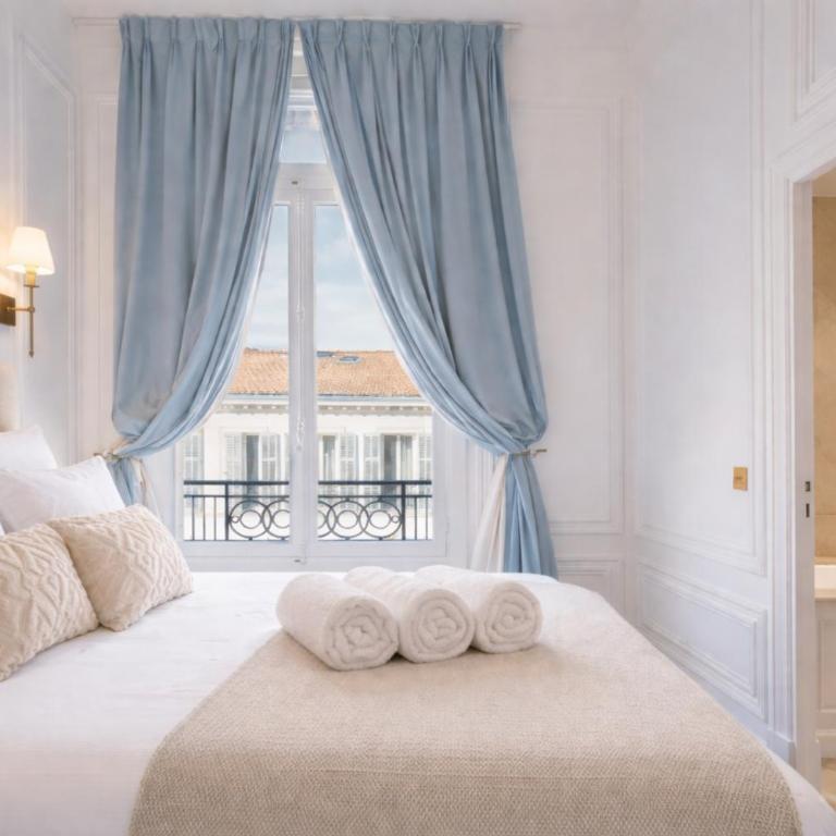 Le Suite Napoléon - Luxe et Sérénité au Cœur de Cannes - Two-Bedroom Deluxe Apartment - 13