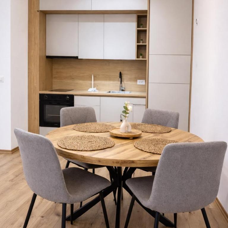 Sunset Residence Ulcinj - Apartman sa Balkonom - 7