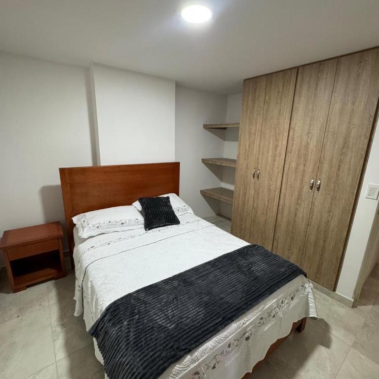 SkyBlue - Three-Bedroom Apartment - 4