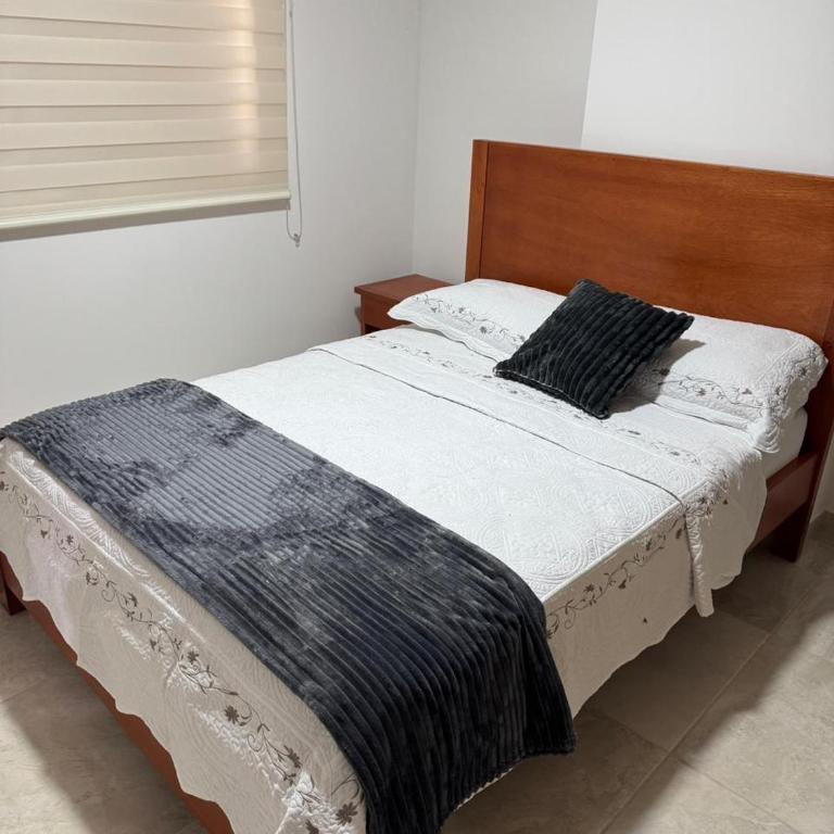 SkyBlue - Three-Bedroom Apartment - 9