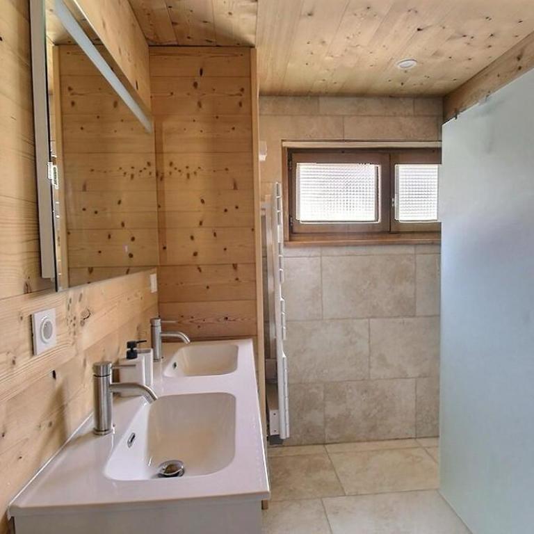 Appartement spacieux et confortable proche du centre avec terrasse - Apartment mit 2 Schlafzimmern - 10