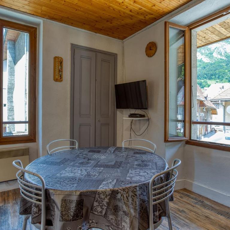 Maison de Village à St Pierre d'Entremont - Maison de Vacances - 7