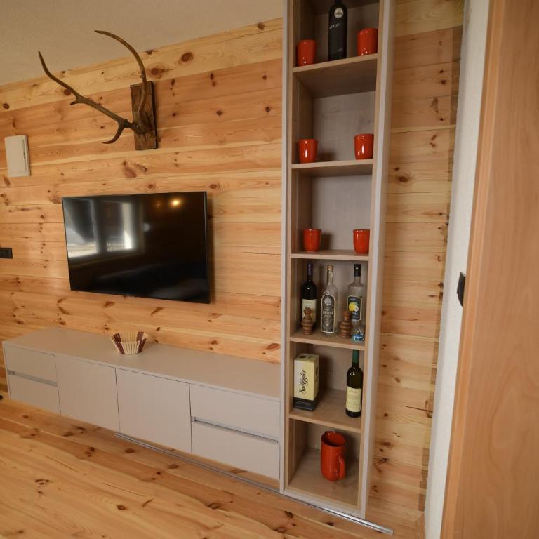 Planinski vuk chalet - One-Bedroom House - 7