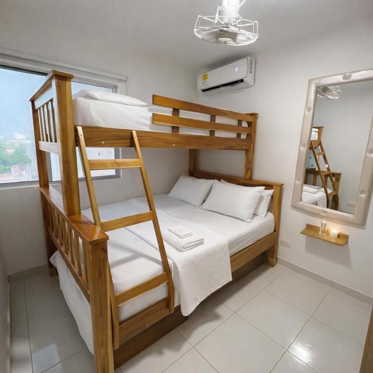 Torre Prime Comodo y Clasico - Three-Bedroom Apartment - 32