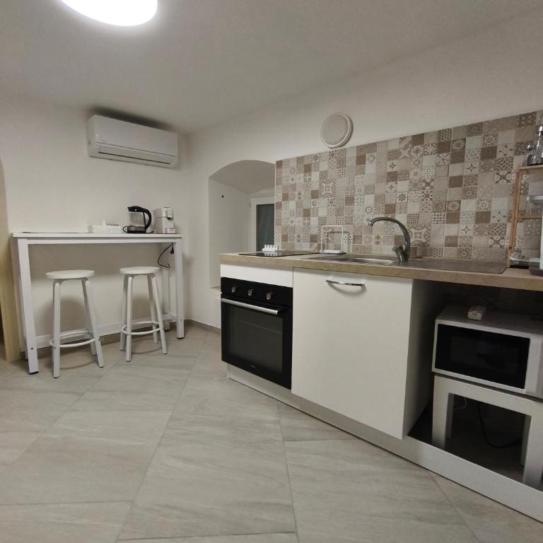 La Casetta di Nonna Ciccina - Appartamento con 1 Camera da Letto - 17