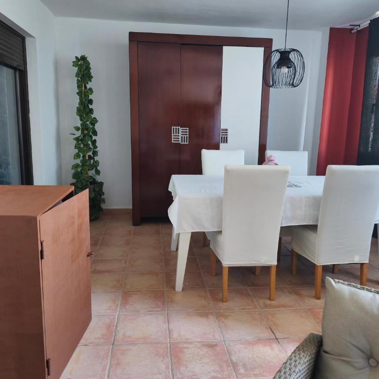 PLAYA,MAR Y SOL ..BEACH SEA & SUN - Apartamento de 2 dormitorios - 96