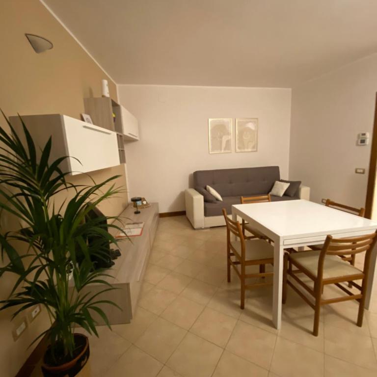 Lacasadeitati - Casa Vacanze - 2