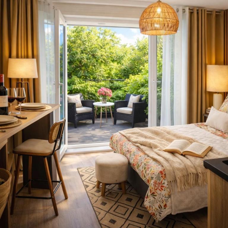 Petit Cocon des Rives Proche Stanislas-terrasse & parking gratuit - Apartment mit 1 Schlafzimmer - 2