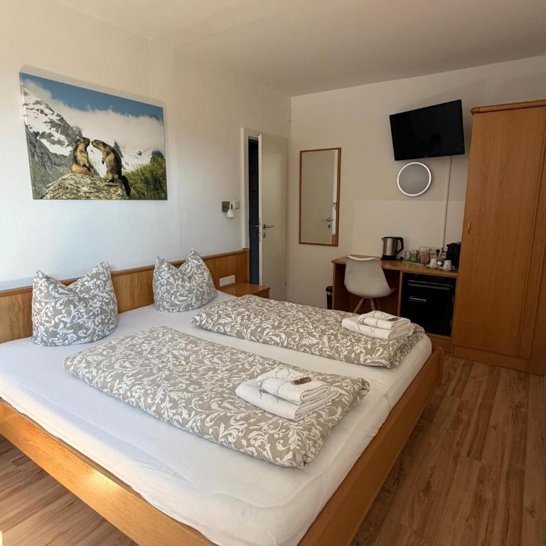 Canisiusbrünnl Self- Check in - Doppelzimmer mit Balkon - 5
