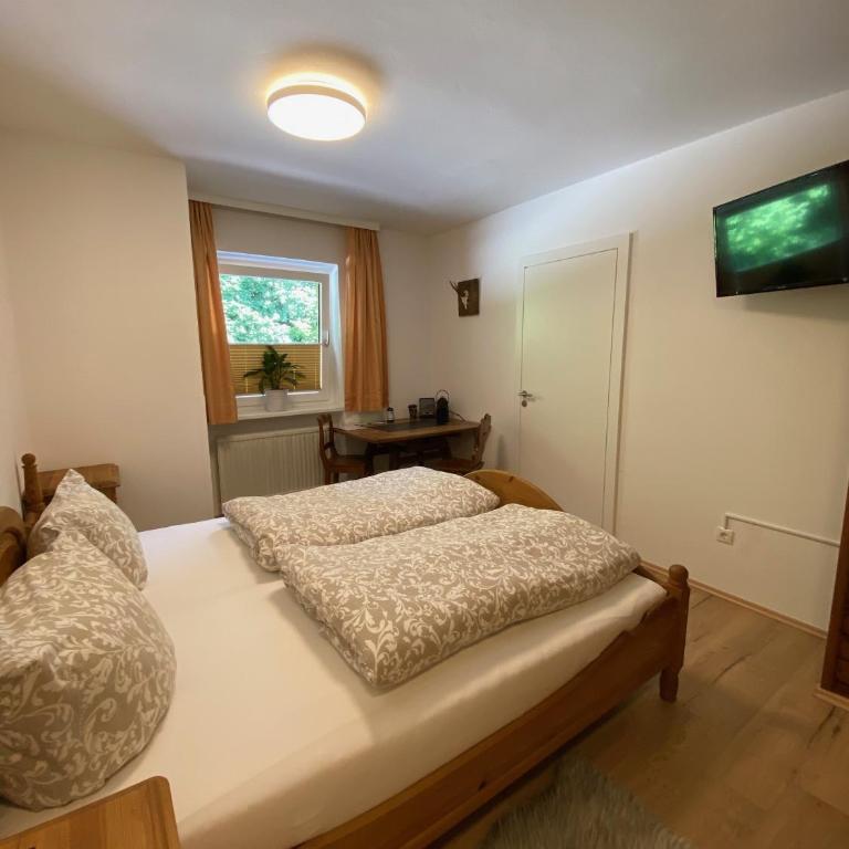Canisiusbrünnl Self- Check in - Doppelzimmer - 4