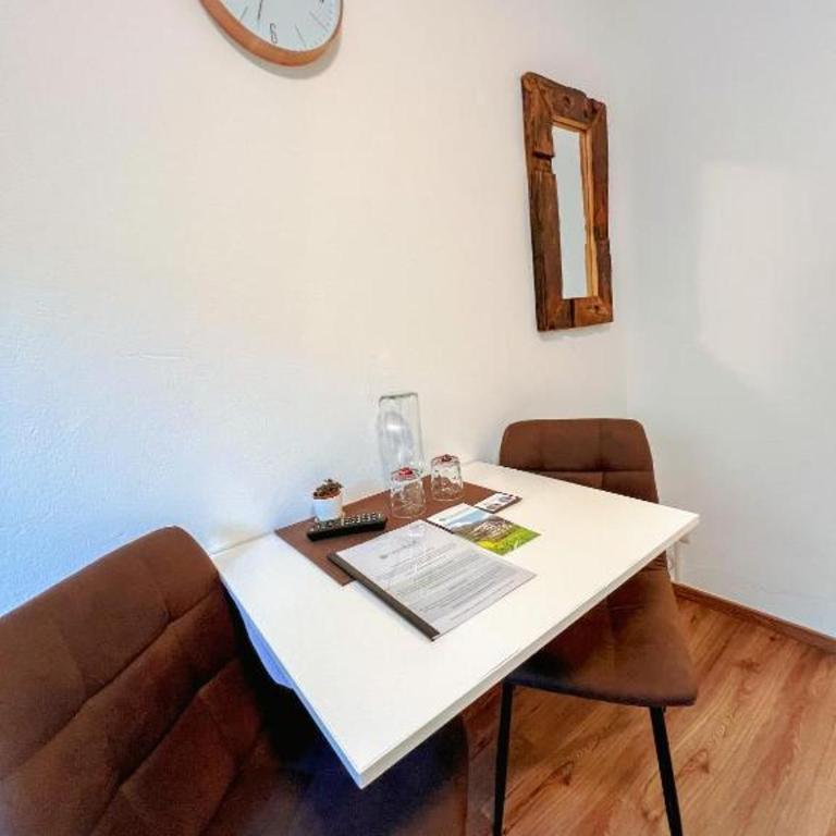 Canisiusbrünnl Self- Check in - Doppelzimmer - 4