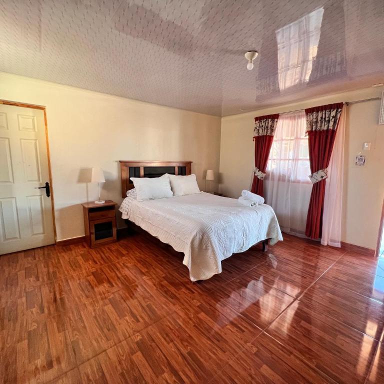 Lodge Las Rocas - Triple Room with Private Bathroom - 6