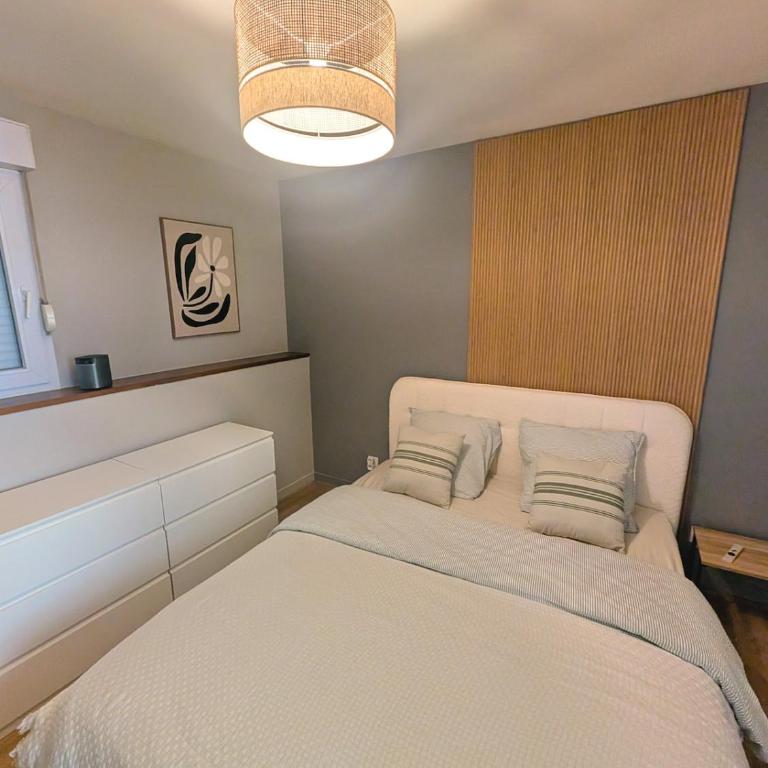 Appartement cosy centre-ville - calme - 4 pers - tout équipé - - Appartamento con 1 Camera da Letto - 14