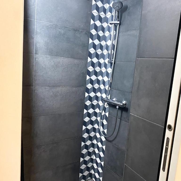 Cosy studio parisien - Appartement 1 Chambre - 6