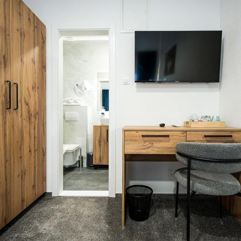 Boutique Hotel Una - Dvokrevetna Soba sa Bračnim Krevetom - 4