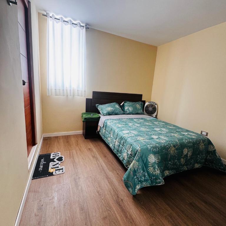 Huanchaco House - Double Room with Private Bathroom - 40