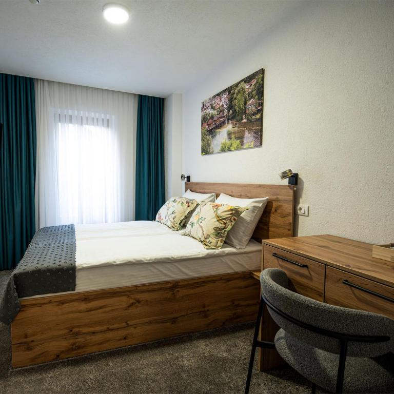 Boutique Hotel Una - Dvokrevetna Soba sa Bračnim Krevetom/Zasebnim Krevetima - 2