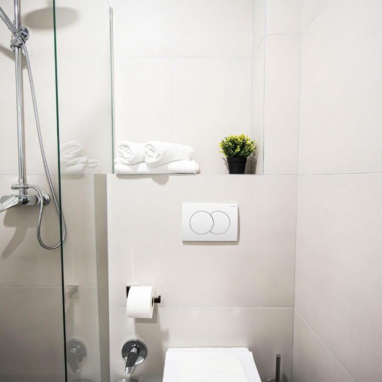 Boutique Hotel Una - Deluks Dvokrevetna Soba sa Bračnim Krevetom/Zasebnim Krevetima - 4