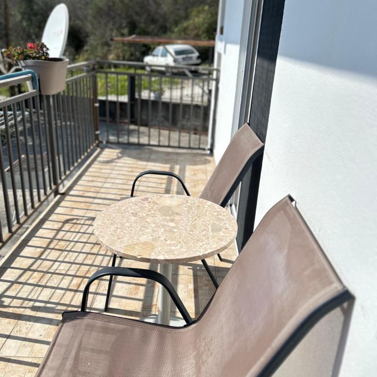 Apartman Buljarica-Bačvice 1 - One-Bedroom Apartment - 7