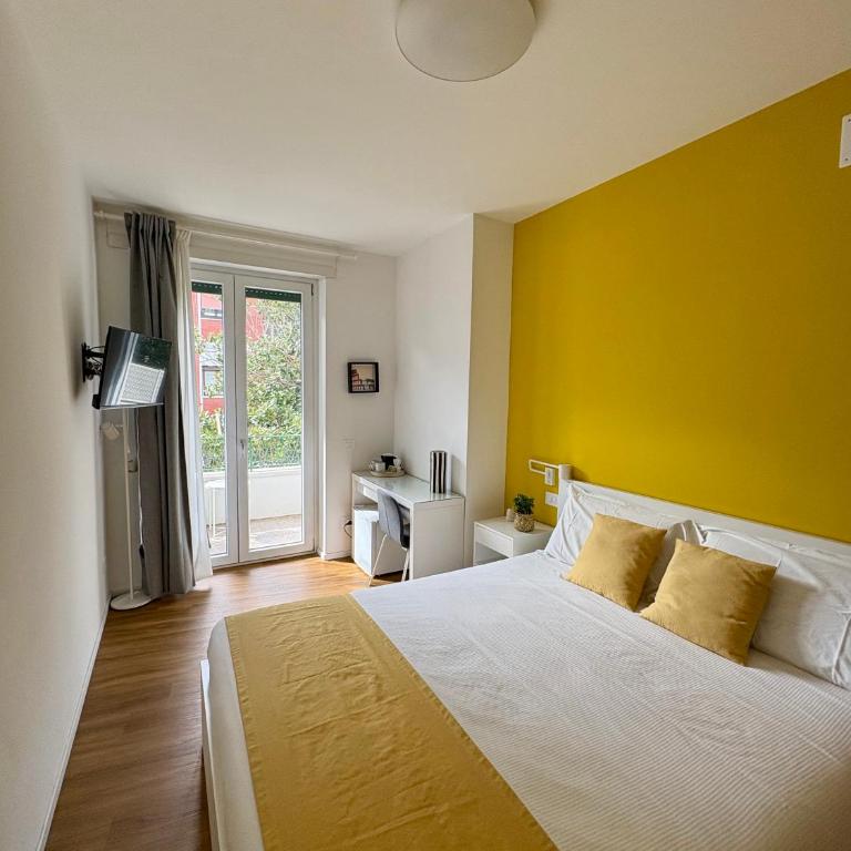 Near Vatican, Irnerio 47 Guest House - Camera Matrimoniale con Balcone - 3