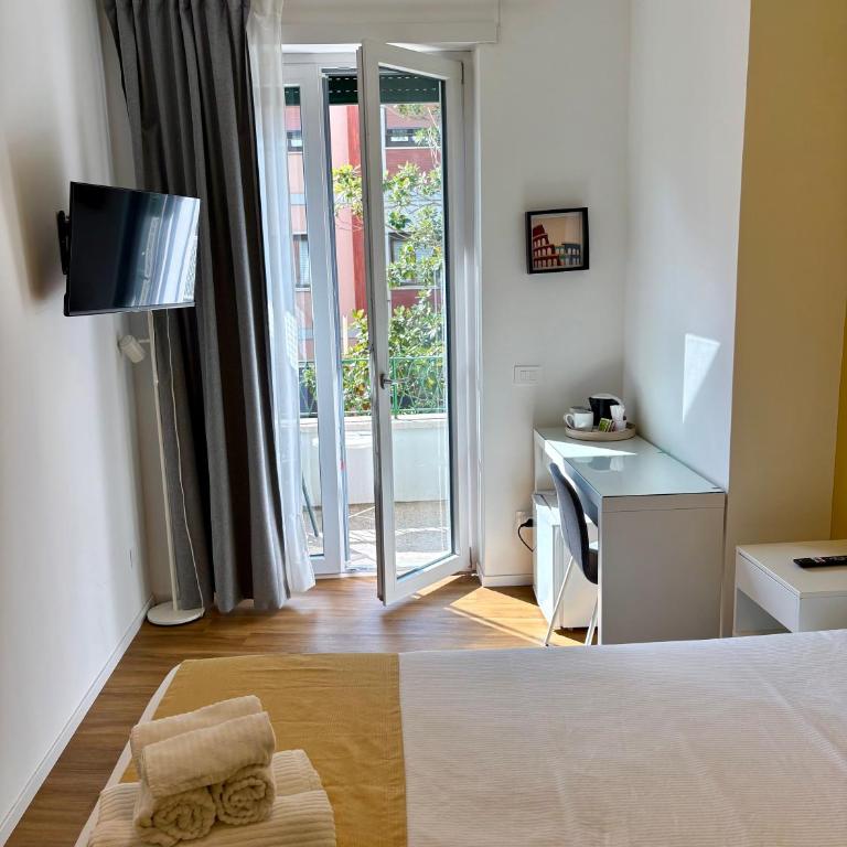 Near Vatican, Irnerio 47 Guest House - Camera Matrimoniale con Balcone - 10