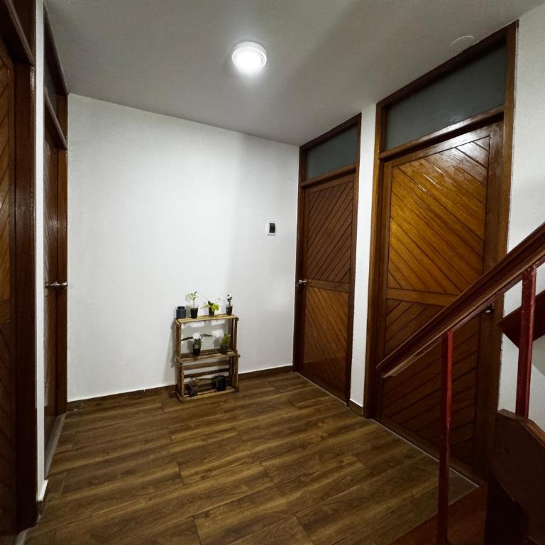Huanchaco House - Double Room with Private Bathroom - 27