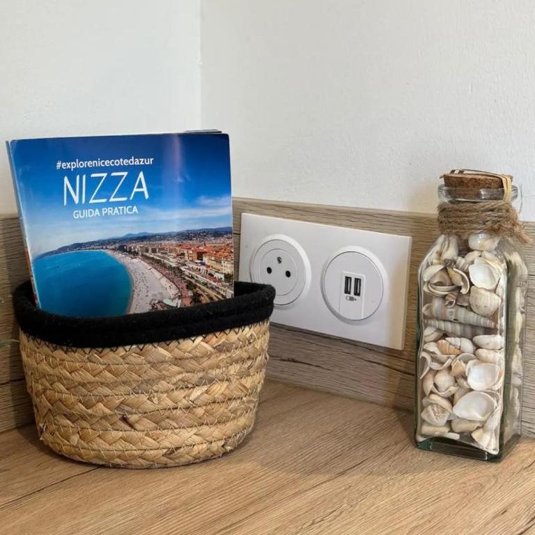 Massena Square Studio AC Old Town 5min Beach - Appartement 1 Chambre - 25