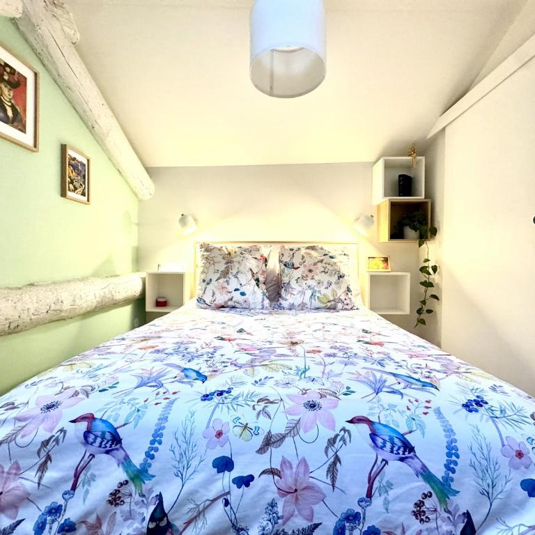 Duplex Cosy au Cœur du Vieux-Nice - Appartement 2 Chambres - 14