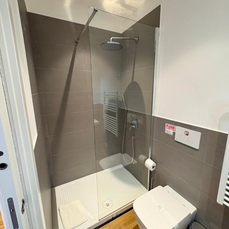 Near Vatican, Irnerio 47 Guest House - Camera Matrimoniale con Bagno Privato - 11