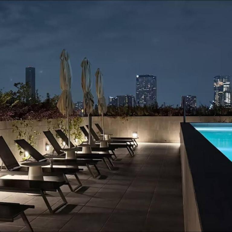 Chic Nomad Loft on Roma Norte Pool & Gym - One-Bedroom Apartment - 28