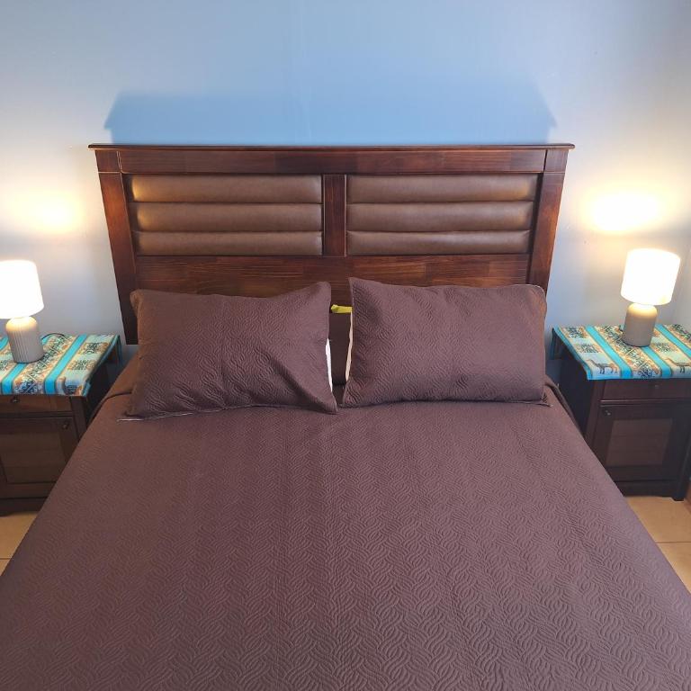 Casa Familiar La Rose - Two-Bedroom House - 28