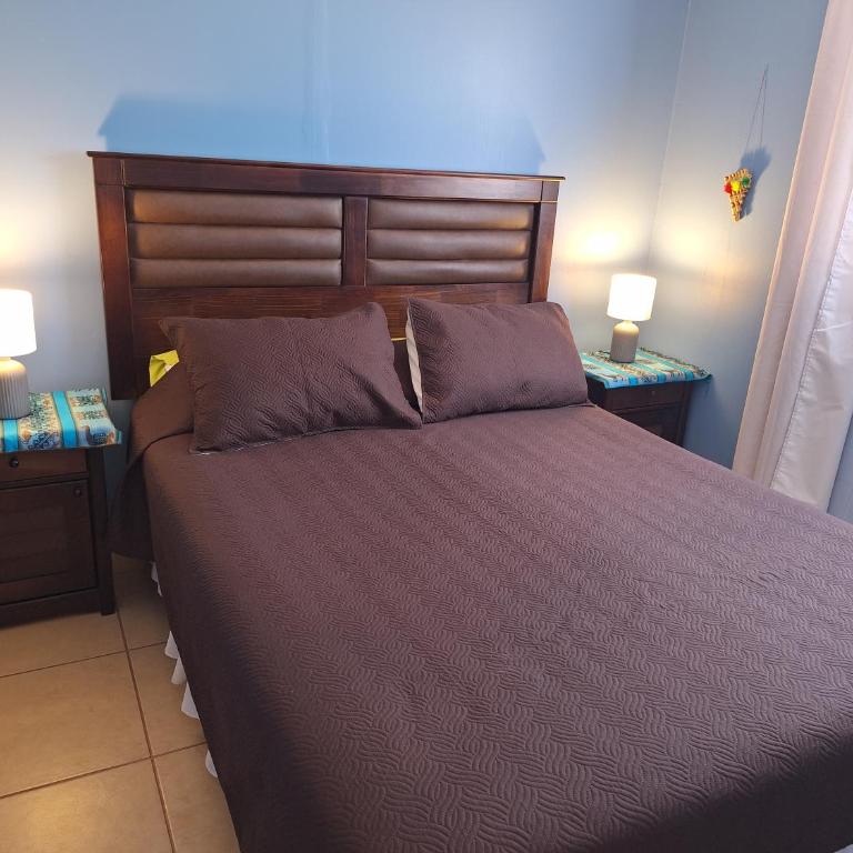Casa Familiar La Rose - Two-Bedroom House - 1