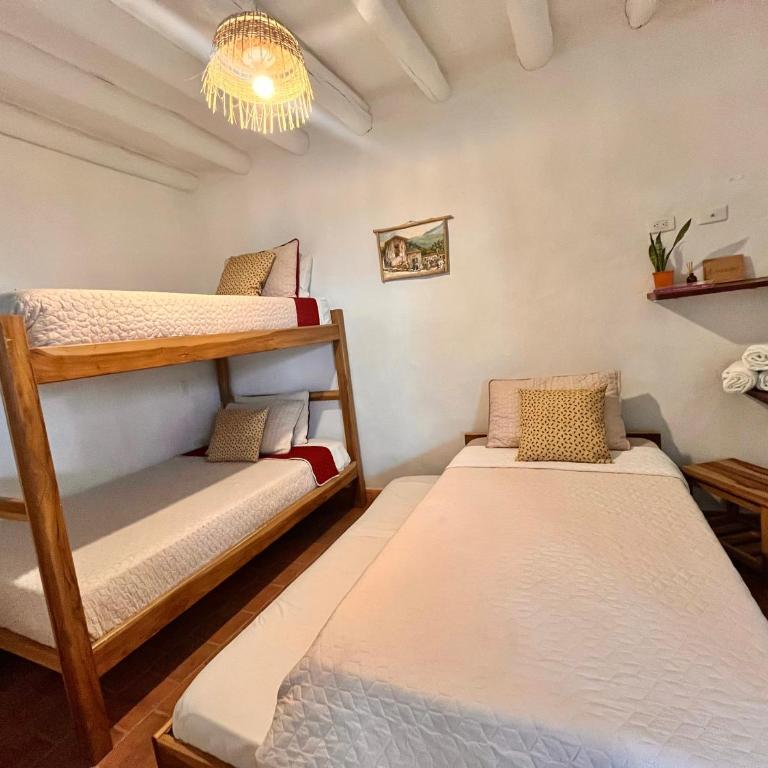 Casa Quintanilla Barichara - Double Room with Park View - 7