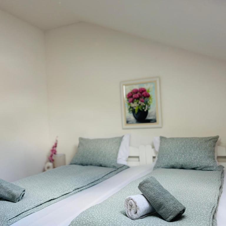 Apartments Oak - Two-Bedroom Apartment - 13