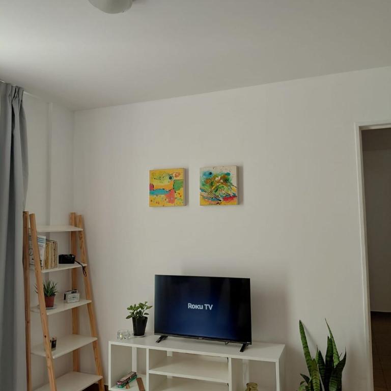 Alquilo Dpto Amoblado - Apartamento de 1 dormitorio - 2