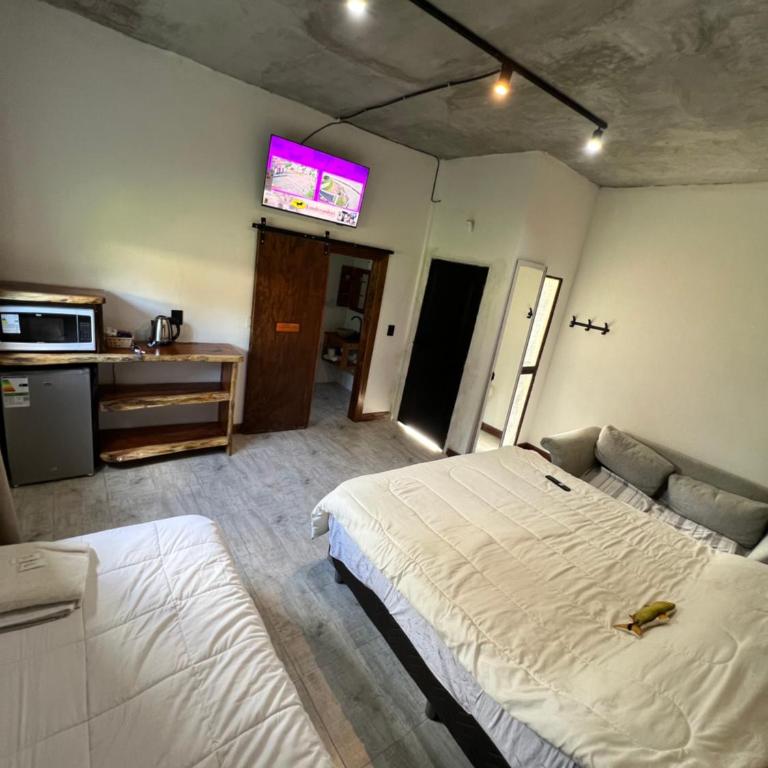 Arenas Lodge Hotel - Triple Room with Garden View - 2