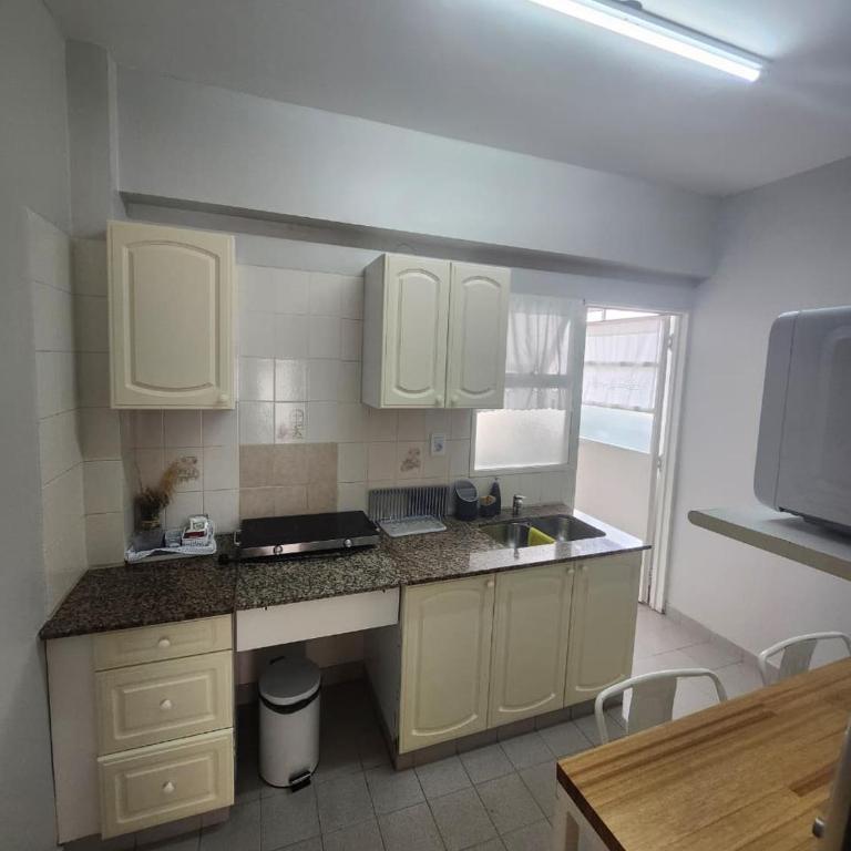 Departamento 3 ambientes en Barrio Camba Cuá a 250 metros de la Costanera - Two-Bedroom Apartment - 17