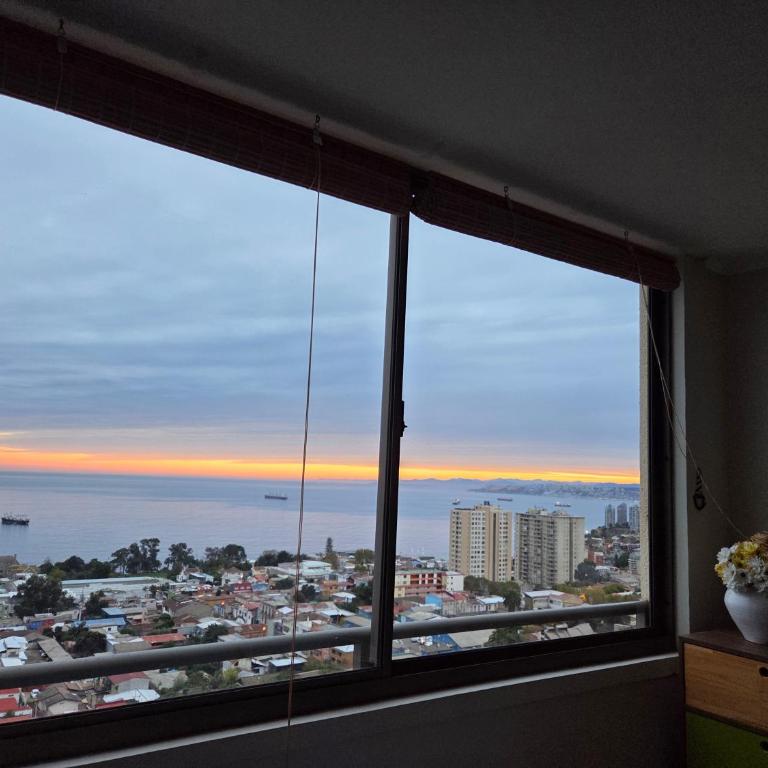 Escapada romántica al Puerto de Valparaiso - Three-Bedroom Apartment - 4