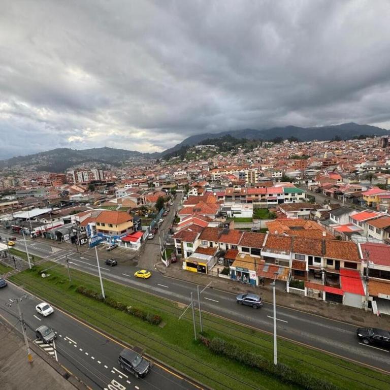 Luxurious and comfortable suite in an exclusive area of Cuenca - Apartamento de 3 dormitorios con vistas a las montañas - 25