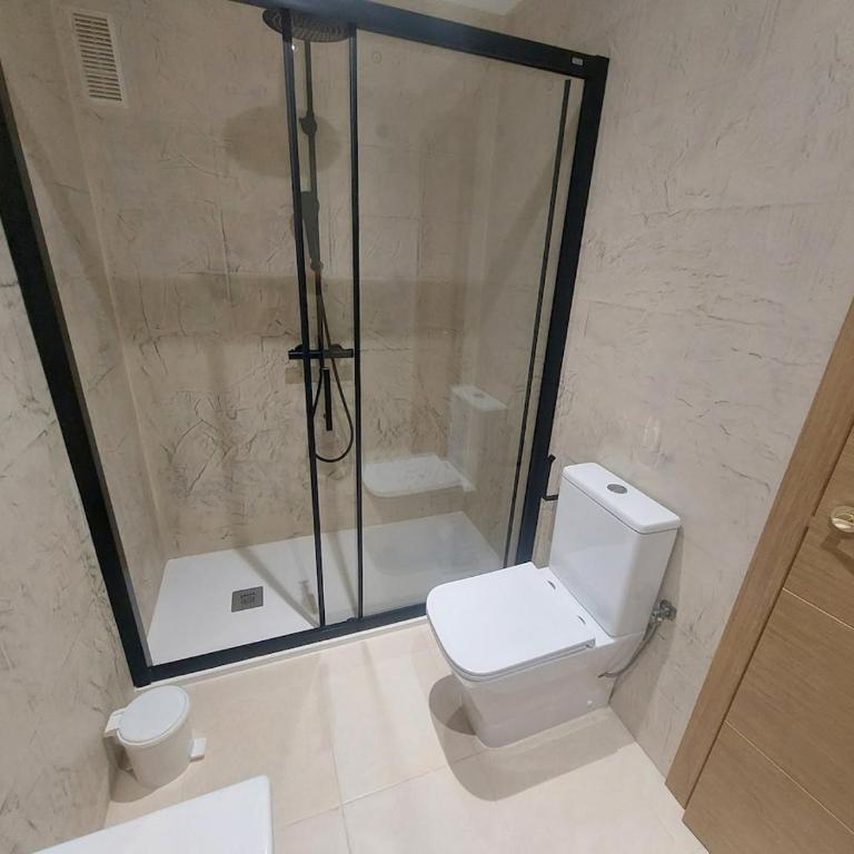 Cala Blanca Apartment, primera línea d playa Magic World - Apartamento de 2 dormitorios - 15
