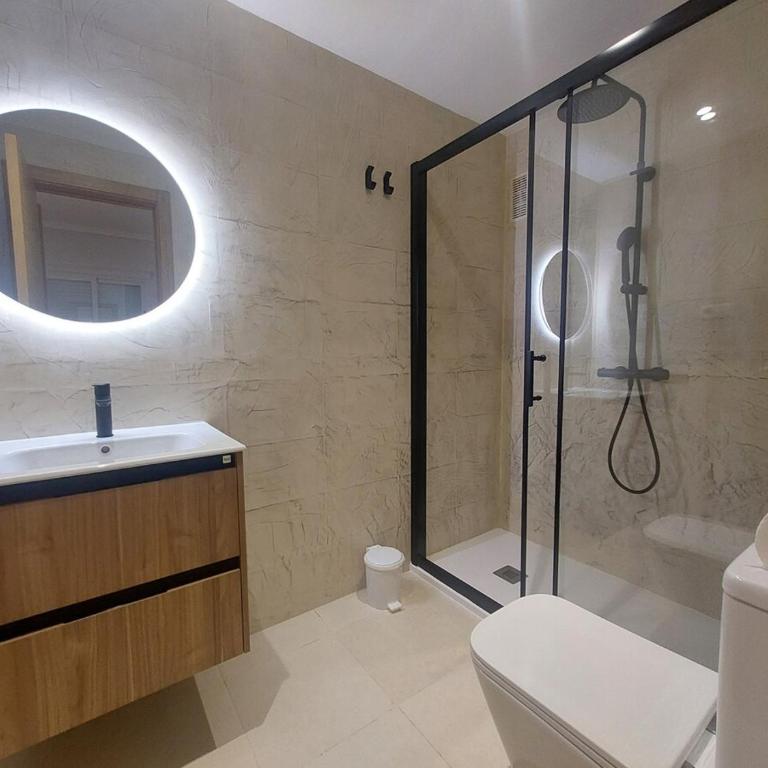 Cala Blanca Apartment, primera línea d playa Magic World - Apartamento de 2 dormitorios - 14