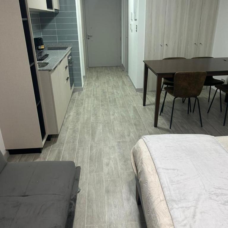 Eco España Acogedor Home Estudio Barrio Universitario - Two-Bedroom Apartment - 2