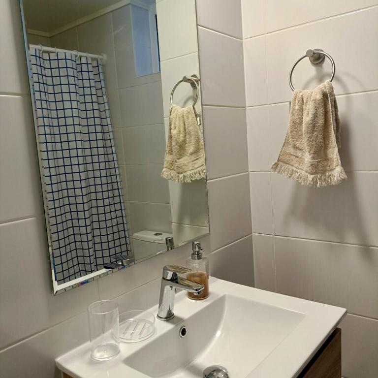 Centro de la Ciudad, Santa Lucia con Aire AC, Piscina y Estacionamiento - Apartamento de 1 dormitorio - 19