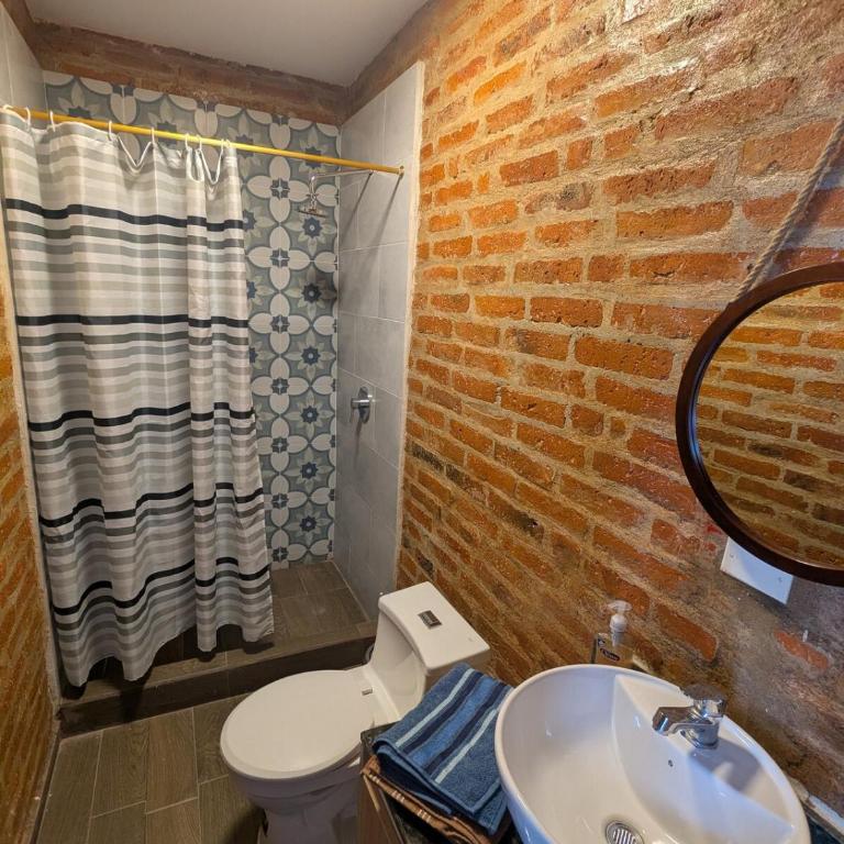 Akuna Ayampe - Four-Bedroom House - 3