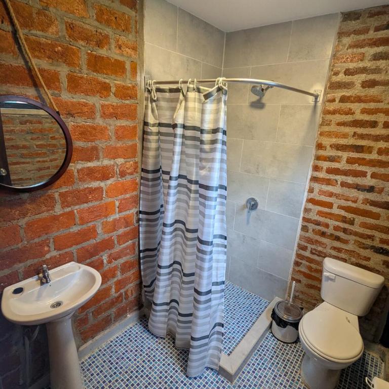 Akuna Ayampe - Four-Bedroom House - 14