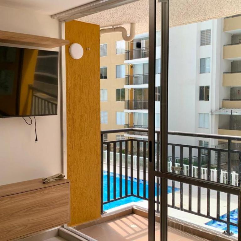 Apartamento turístico, piscina y aire ac en Melgar - Apartamento de 3 dormitorios - 15