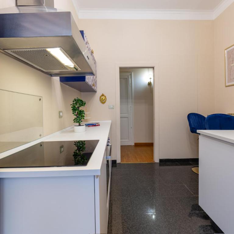 La casa di famiglia - luxury apt in centre with parking by home a porter - Appartamento - 21